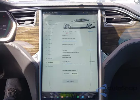 2014 Tesla Model S P85 из США, поврежденный, VIN 5YJSA1H13EFP33659